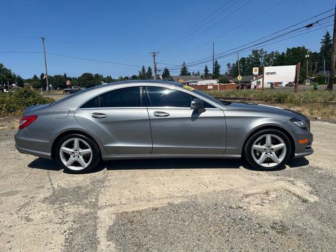 Used 2012 Mercedes-Benz CLS 550 image 32