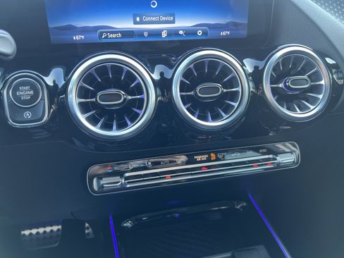 Certified 2025 Mercedes-Benz GLA 35 AMG 4MATIC image 22