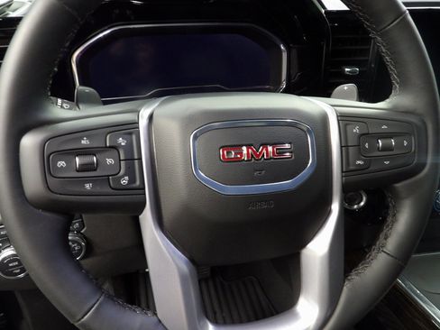 Used 2025 GMC Sierra 1500 Elevation image 47