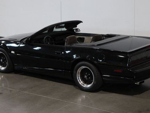 Used 1992 Pontiac Firebird Convertible RWD image 19
