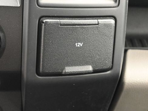 Used 2018 Ford F150 XL w/ Equipment Group 101A Mid AWD/4WD image 27
