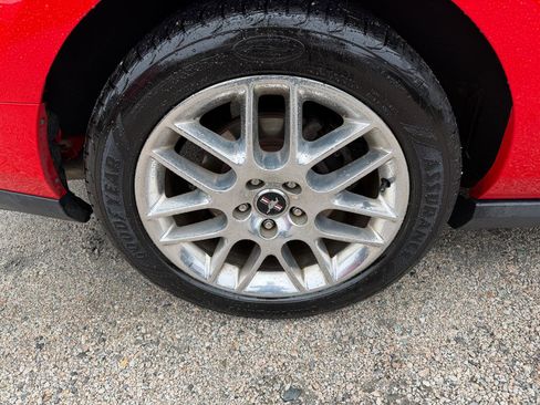 Used 2012 Ford Mustang Premium image 8