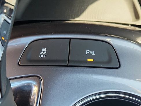Used 2024 Chevrolet Malibu LT FWD image 23