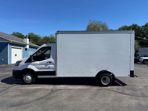 Used 2023 Ford Transit 350 DRW RWD image 6