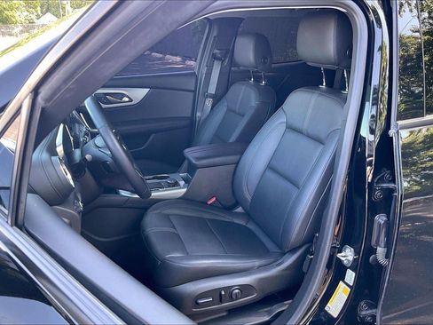 Used 2021 Chevrolet Blazer LT w/ Sound & Technology Package FWD image 22