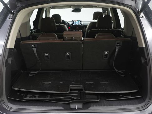 Used 2023 Honda Pilot Elite image 9