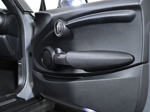 Used 2017 MINI Cooper Convertible FWD image 30