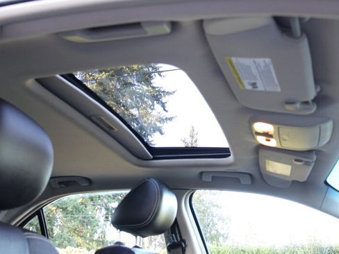 Used 2010 Ford Fusion SEL FWD image 9