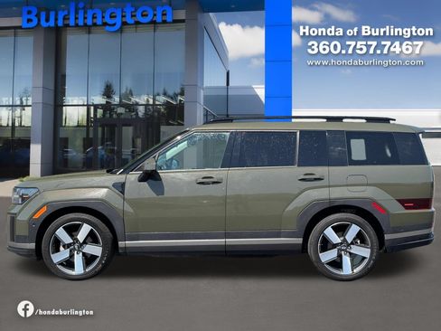 Used 2024 Hyundai Santa Fe Limited AWD/4WD image 3