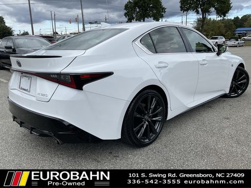 Used 2022 Lexus IS 350 F Sport image 5
