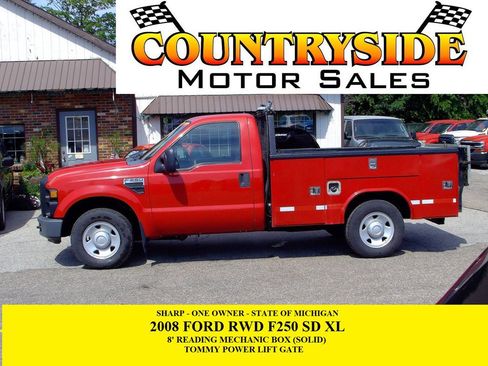 Used 2008 Ford F250 XL RWD image 1