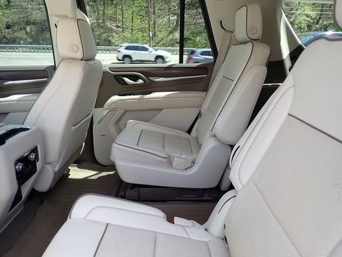 Used 2021 GMC Yukon Denali AWD/4WD image 11