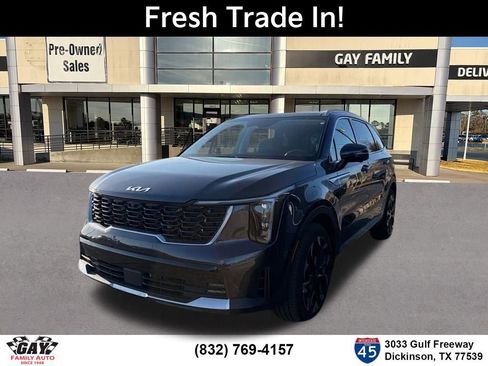 Certified 2025 Kia Sorento SX image 3