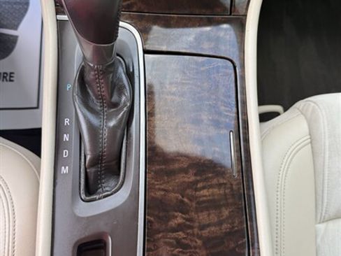 Used 2015 Buick LaCrosse FWD image 14