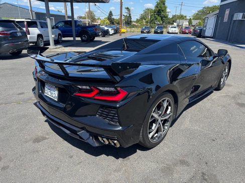 Used 2021 Chevrolet Corvette Stingray Convertible w/ 1LT RWD image 5