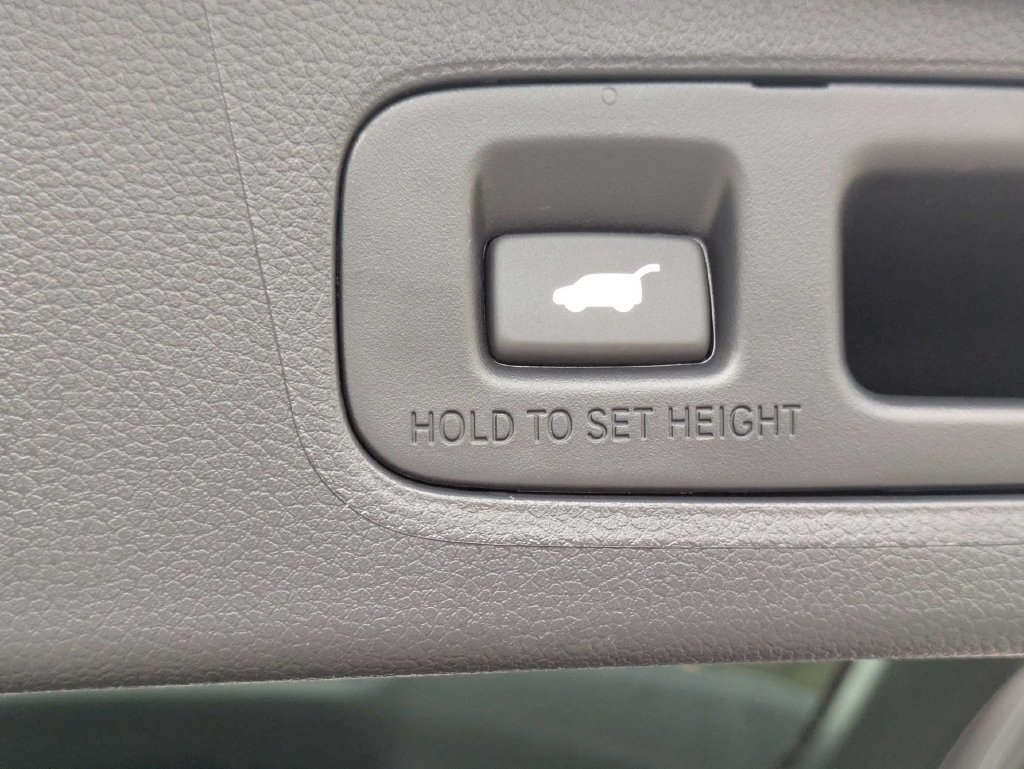 Used 2026 Honda CR-V EX-L image 12