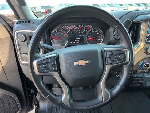 Used 2021 Chevrolet Silverado 1500 LT w/ Convenience Package II image 15