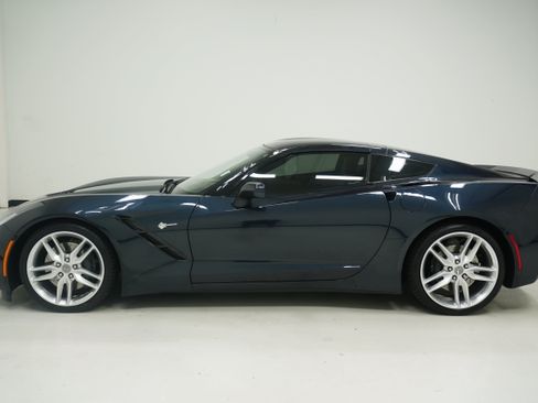 Used 2014 Chevrolet Corvette Stingray Coupe w/ 3LT Preferred Equipment Group RWD image 7
