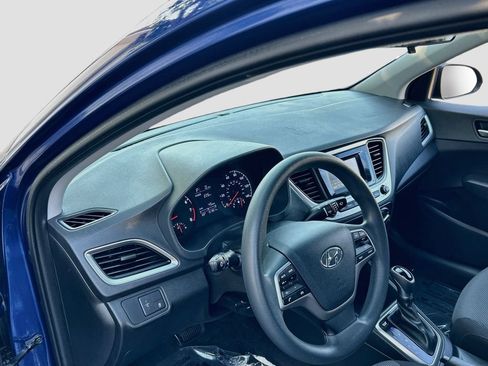 Used 2018 Hyundai Accent SE FWD image 9