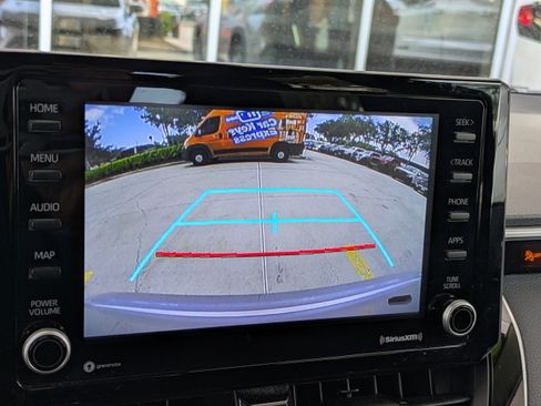 Used 2022 Toyota Corolla LE FWD image 20