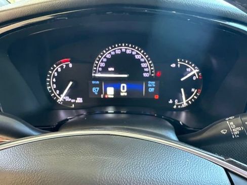 Used 2019 Cadillac XT5 Luxury AWD/4WD image 16