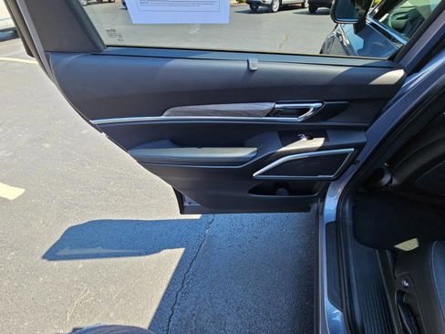 Used 2021 Kia Telluride EX w/ EX Premium Package FWD image 19