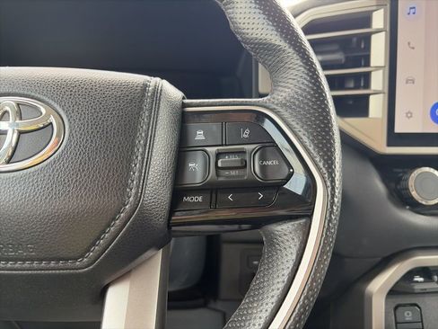 Used 2024 Toyota Tundra Limited image 18