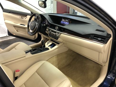 Used 2015 Lexus ES 350 image 13
