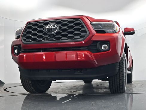 Used 2020 Toyota Tacoma TRD Sport image 51