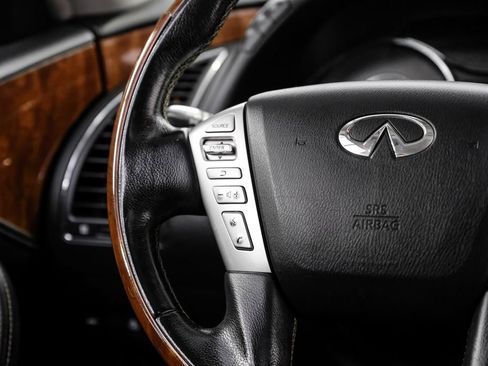 Used 2018 INFINITI QX80 2WD w/ Driver Assistance Package image 17