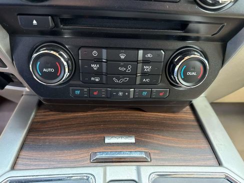 Used 2016 Ford F150 Lariat AWD/4WD image 27