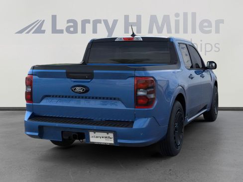 New 2025 Ford Maverick Lobo image 8