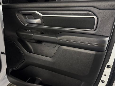 Used 2024 RAM 1500 Big Horn RWD image 28
