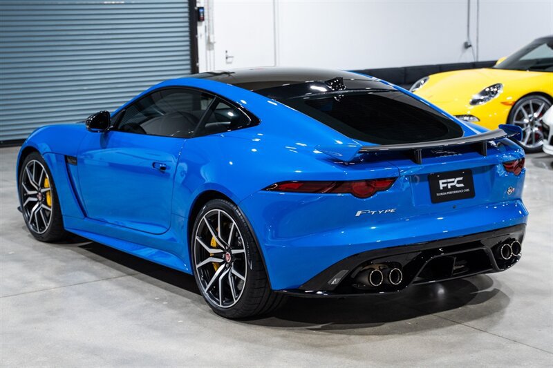 Used 2018 Jaguar F-TYPE SVR AWD/4WD image 4