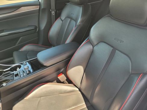 Used 2024 Kia K5 GT FWD image 13