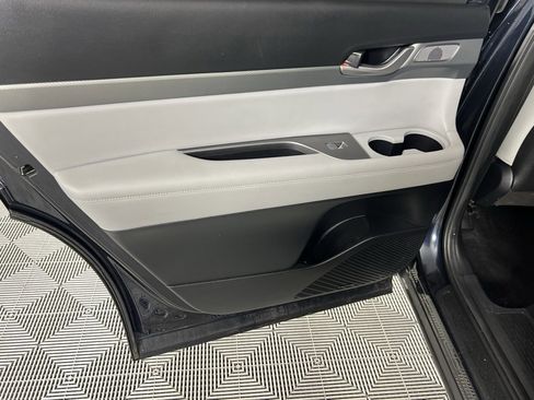 Used 2023 Hyundai Palisade SEL w/ Premium Package image 27