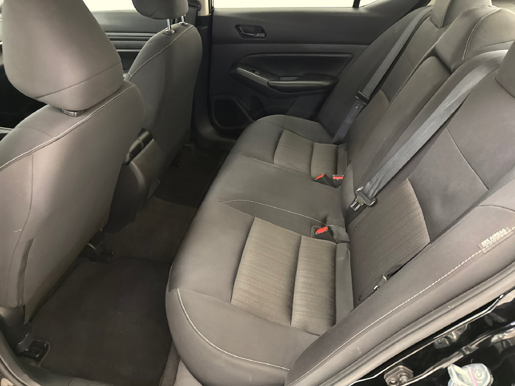 Used 2024 Nissan Altima 2.5 S FWD image 15