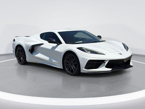 Used 2023 Chevrolet Corvette Stingray Preferred Cpe w/ 2LT RWD image 1