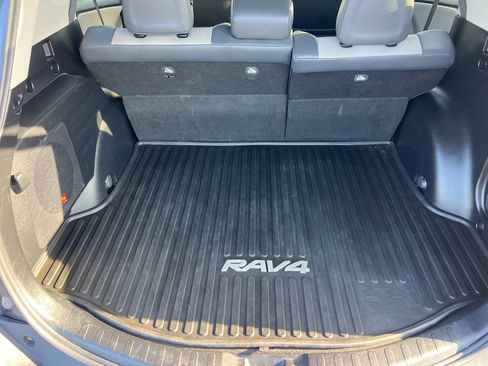 Used 2015 Toyota RAV4 Limited w/ Technology Package AWD/4WD image 22