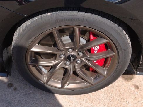 Used 2024 Ford Mustang GT Premium RWD image 11
