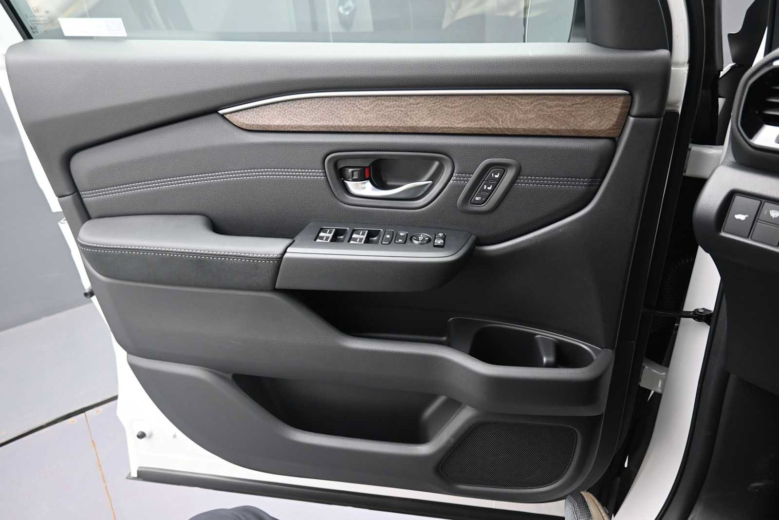 New 2026 Honda Pilot Elite image 11