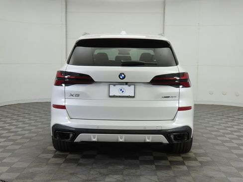 New 2026 BMW X5 xDrive40i w/ M Sport Package image 6