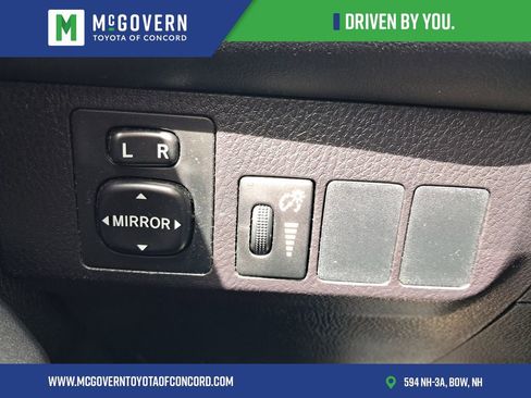 Used 2016 Toyota RAV4 XLE w/ Protection Package AWD/4WD image 22