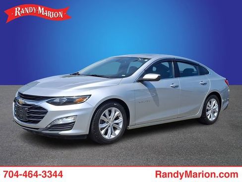 Used 2021 Chevrolet Malibu LT FWD image 1