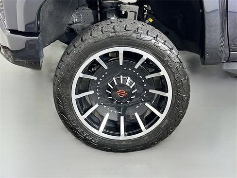 Used 2023 GMC Sierra 1500 AT4 w/ AT4 Premium Package image 30