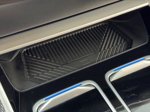 Used 2024 BMW i7 eDrive50 w/ M Sport Package image 35