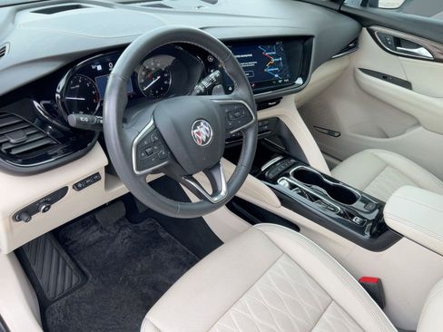 Certified 2023 Buick Envision Avenir image 4