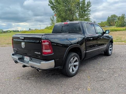 Used 2019 RAM 1500 Limited AWD/4WD image 16