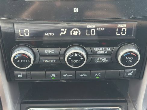 Used 2021 Subaru Ascent Limited w/ Technology Package AWD/4WD image 34