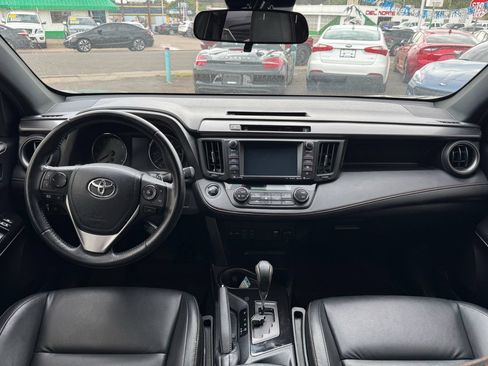 Used 2016 Toyota RAV4 SE w/ Advanced Technology Package AWD/4WD image 11